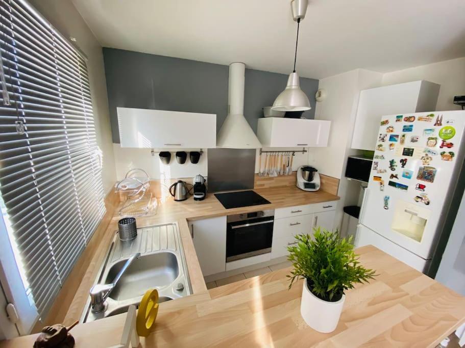 Apartment 2 Mantes-la-Ville